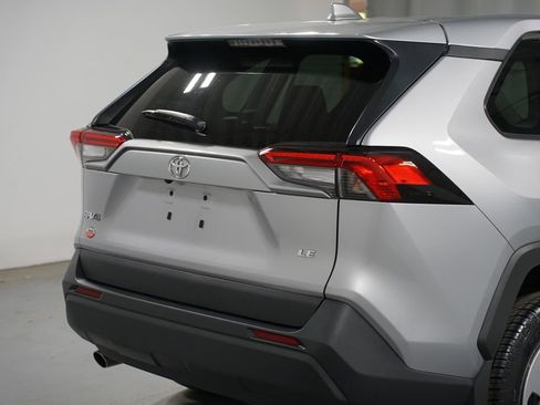 Certified 2024 Toyota RAV4 LE FWD image 9