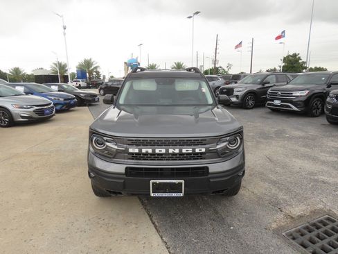 Used 2024 Ford Bronco Sport Badlands AWD/4WD image 5