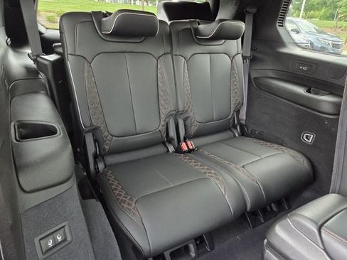 Used 2023 Jeep Grand Cherokee L Summit AWD/4WD image 18