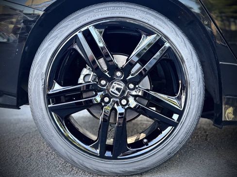 Used 2016 Honda Accord Sport image 15