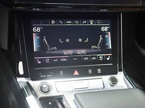 Used 2024 Audi Q8 e-tron Prestige image 24