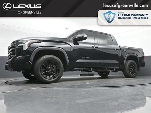 Used 2023 Toyota Tundra SR5 w/ SR5 Convenience Package AWD/4WD image 40