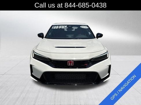 Used 2024 Honda Civic Type R image 2
