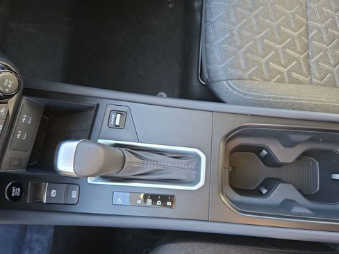 New 2026 Nissan Kicks SV w/ SV Premium Package FWD image 22