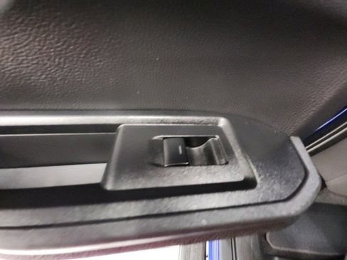 Certified 2024 Toyota Tacoma SR5 image 40