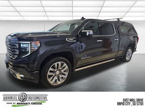 Used 2024 GMC Sierra 1500 Denali w/ Denali Reserve Package AWD/4WD image 1