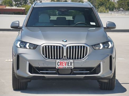 Used 2026 BMW X5 sDrive40i image 2
