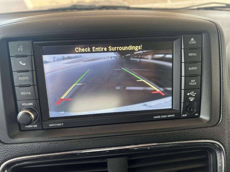 Used 2018 Dodge Grand Caravan SE FWD image 22
