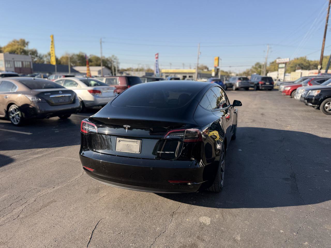 Used 2022 Tesla Model 3 Long Range AWD/4WD image 9