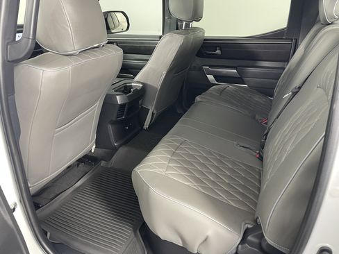 Used 2025 Toyota Tundra SR5 w/ SR5 Convenience Package AWD/4WD image 11