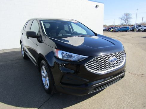 Used 2024 Ford Edge SE AWD/4WD image 9