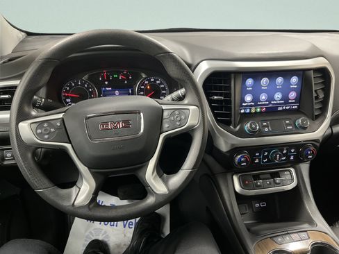 Used 2023 GMC Acadia SLE w/ Driver Convenience Package image 18
