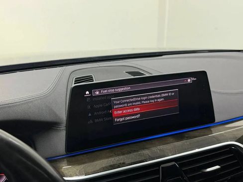 Used 2020 BMW M550i xDrive AWD/4WD image 28