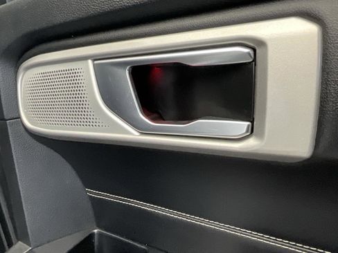 Used 2022 Ford Explorer ST w/ Equipment Group 401A image 17