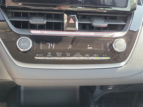 Used 2026 Toyota Corolla LE image 9