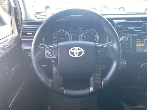 Certified 2017 Toyota 4Runner TRD Off-Road AWD/4WD image 14
