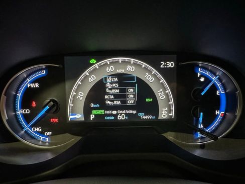 Used 2025 Toyota RAV4 XSE w/ Weather Package image 23