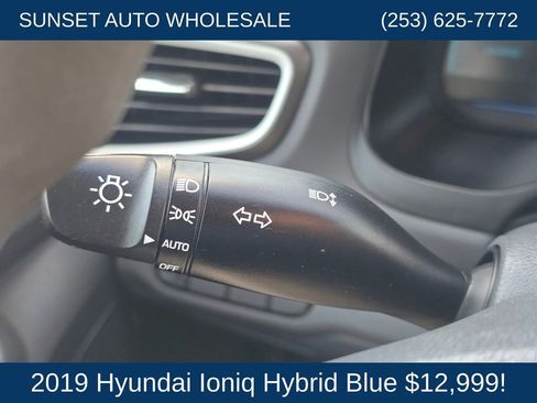 Used 2019 Hyundai Ioniq Blue FWD image 30