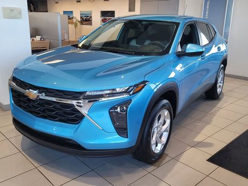 New 2026 Chevrolet Trax LS w/ LS Convenience Package image 5