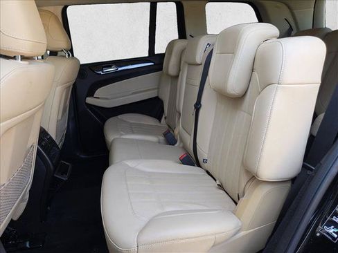 Used 2018 Mercedes-Benz GLS 450 4MATIC image 19