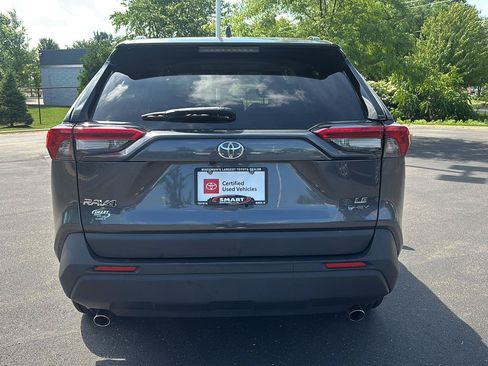 Used 2025 Toyota RAV4 LE AWD/4WD image 20