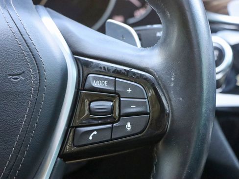 Used 2018 BMW 530e image 30