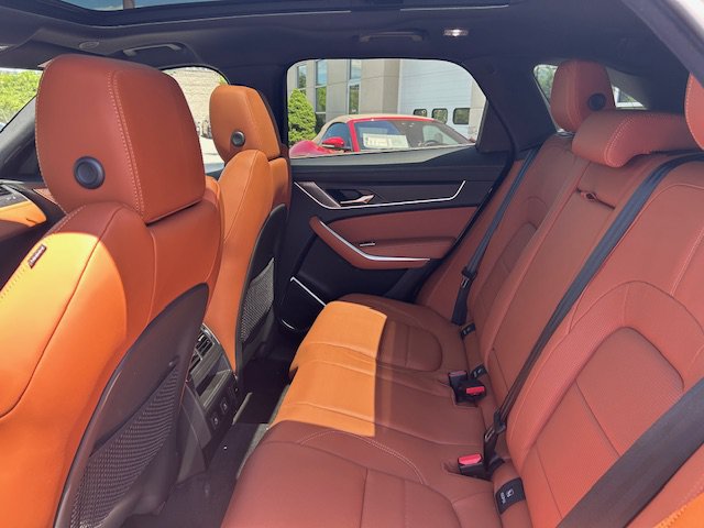 Used 2026 Jaguar F-PACE R-Dynamic S AWD/4WD image 19