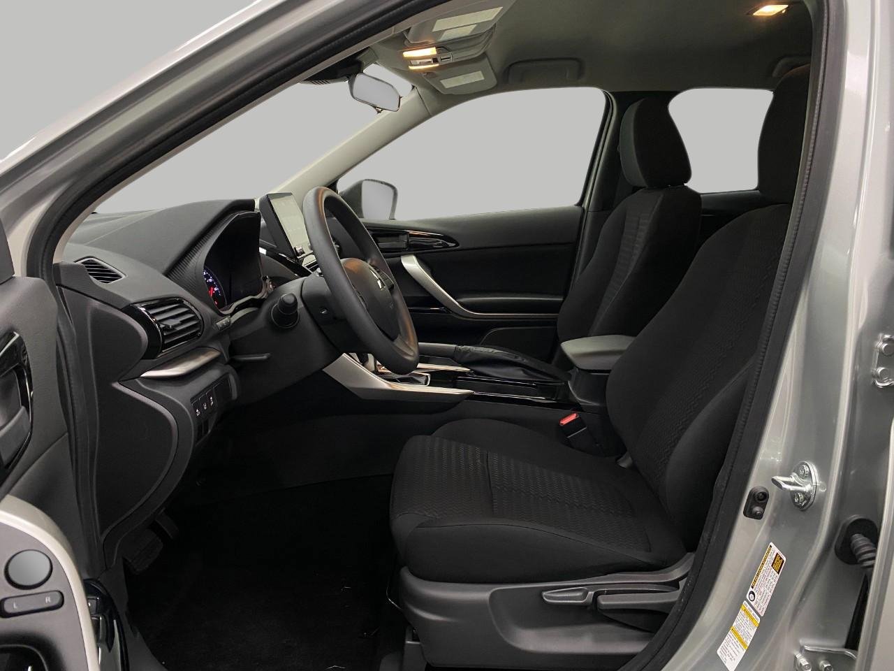 New 2026 Mitsubishi Eclipse Cross LE AWD/4WD image 26