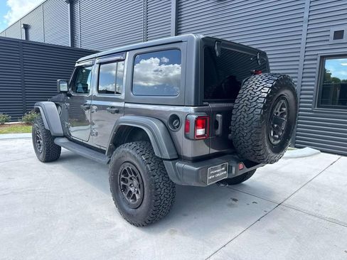 Used 2023 Jeep Wrangler Unlimited Sport AWD/4WD image 3