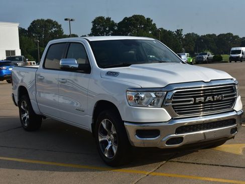 Used 2024 RAM 1500 Laramie RWD image 3