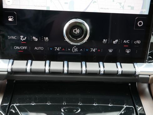 New 2026 GMC Yukon XL Denali Ultimate AWD/4WD image 8