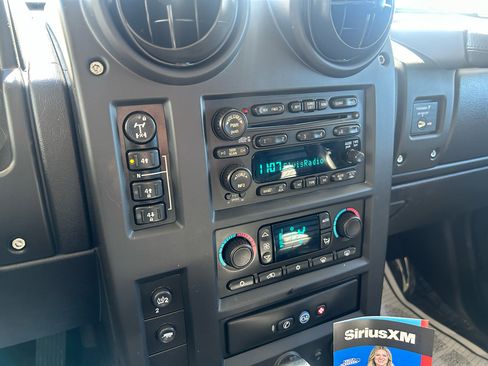 Used 2007 HUMMER H2 image 20