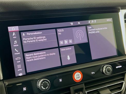 New 2026 Porsche Macan image 15