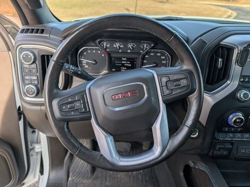Used 2019 GMC Sierra 1500 SLT w/ SLT Premium Package AWD/4WD image 50