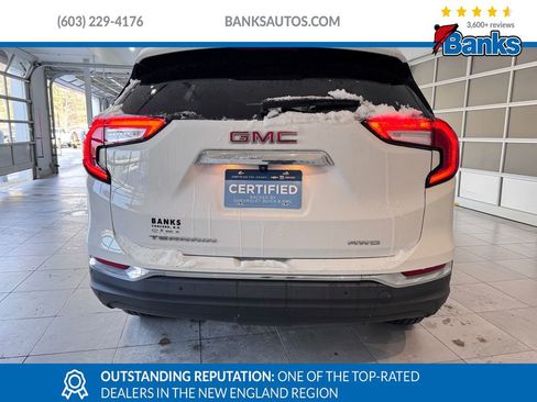 Certified 2022 GMC Terrain SLT w/ Tech Package image 6