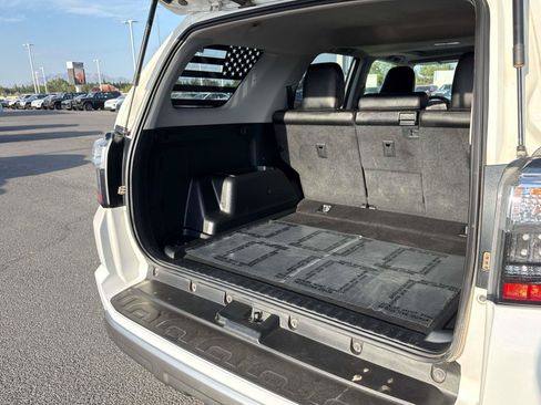 Used 2021 Toyota 4Runner TRD Off-Road Premium w/ Moonroof Package AWD/4WD image 16