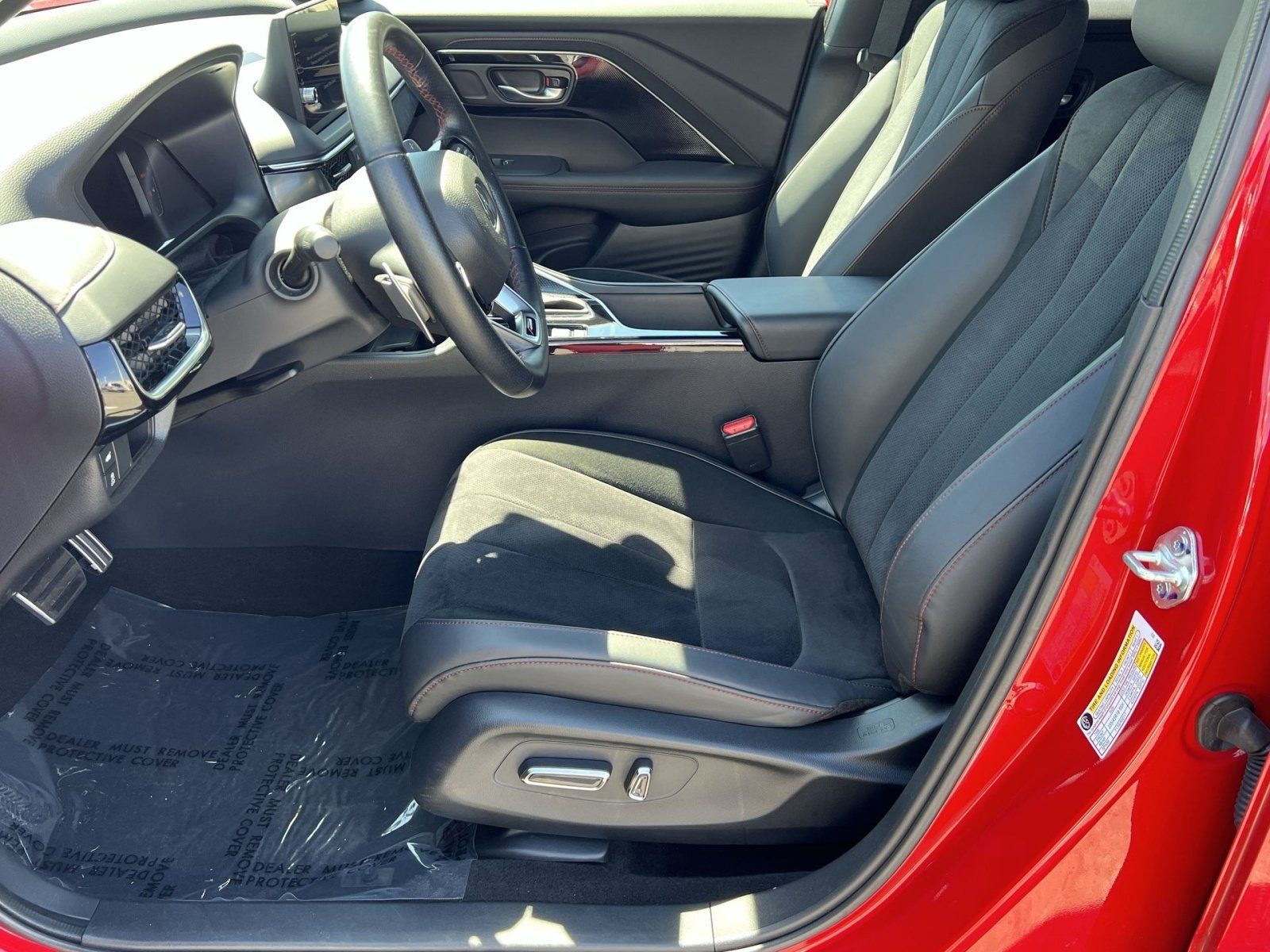 Certified 2025 Acura ADX A-Spec AWD/4WD image 10