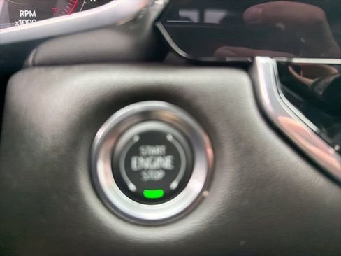 Used 2024 GMC Canyon Elevation w/ Convenience Package image 25