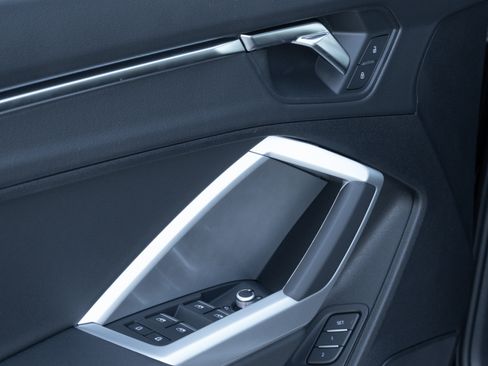 New 2025 Audi Q3 2.0T Premium image 18