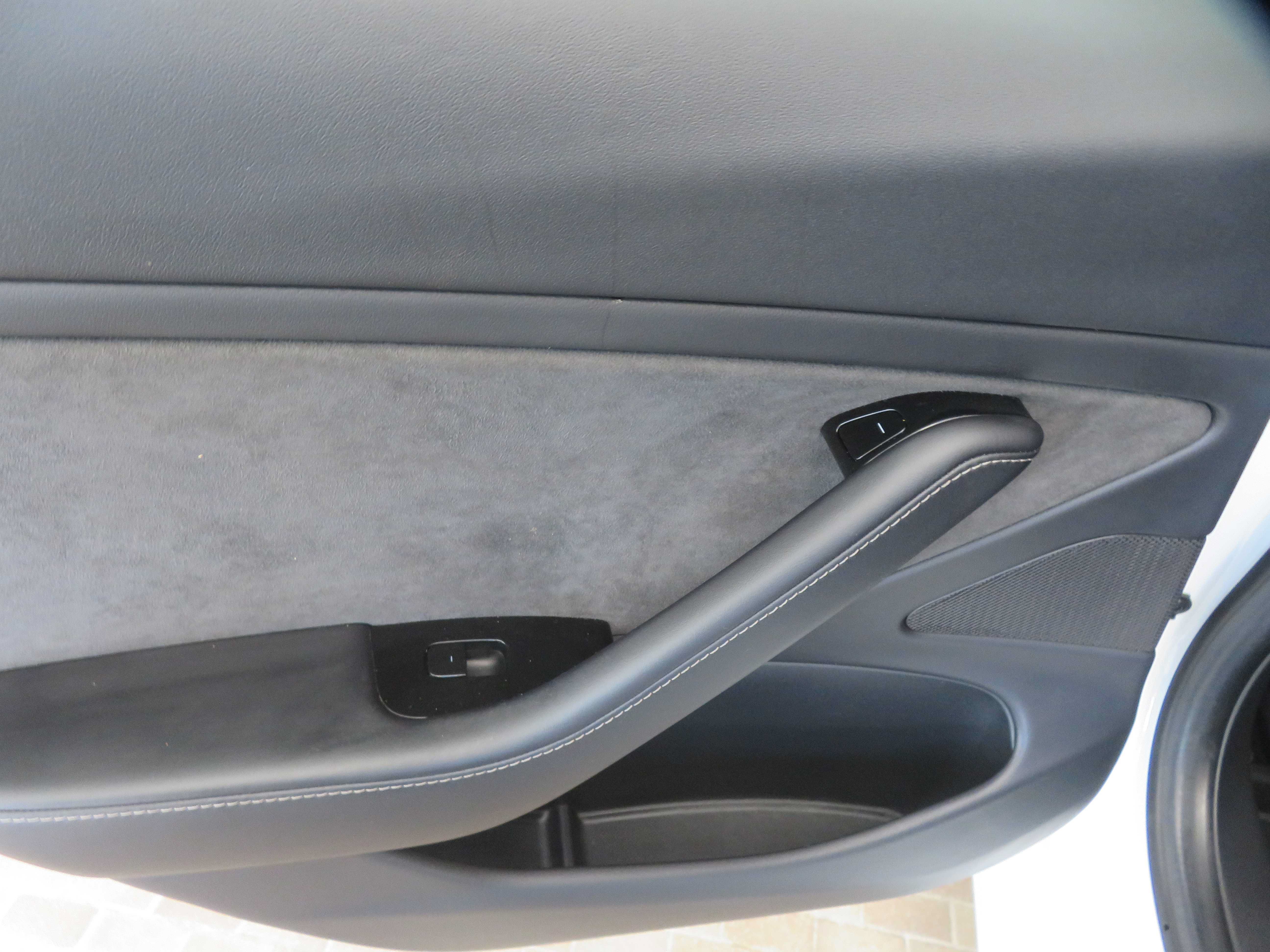 Used 2018 Tesla Model 3 Long Range AWD/4WD image 19