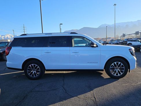 Used 2025 Ford Expedition Max Platinum image 2