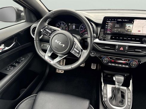 Used 2023 Kia Forte GT-Line w/ GT-Line Premium Package image 12