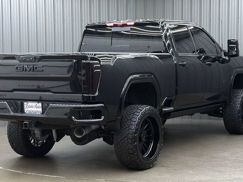 Used 2026 GMC Sierra 3500 Denali Ultimate AWD/4WD image 5