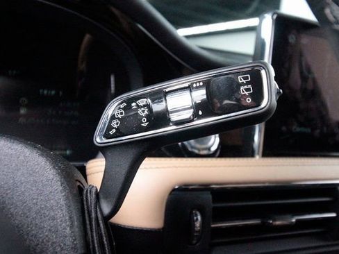 Used 2022 Lincoln Corsair Reserve w/ Equipment Group 201A image 21