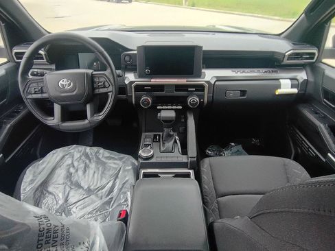 New 2026 Toyota Tacoma SR5 AWD/4WD image 15