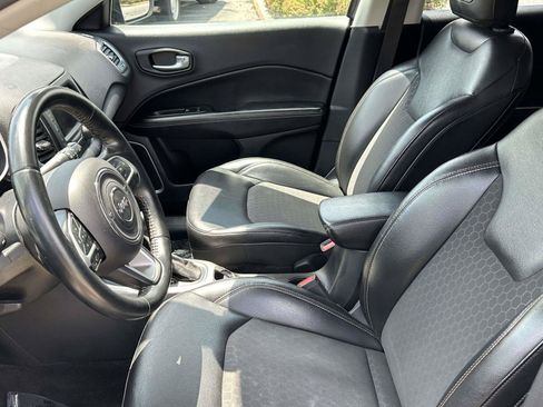 Used 2018 Jeep Compass Latitude AWD/4WD image 15