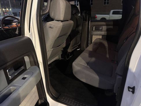 Used 2012 Ford F150 XLT w/ XLT Chrome Pkg image 8