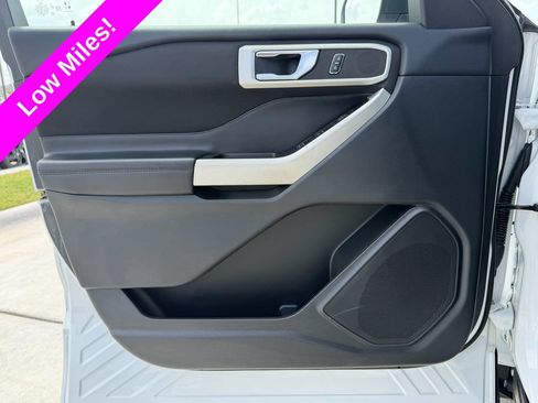 Used 2020 Ford Explorer XLT AWD/4WD image 10