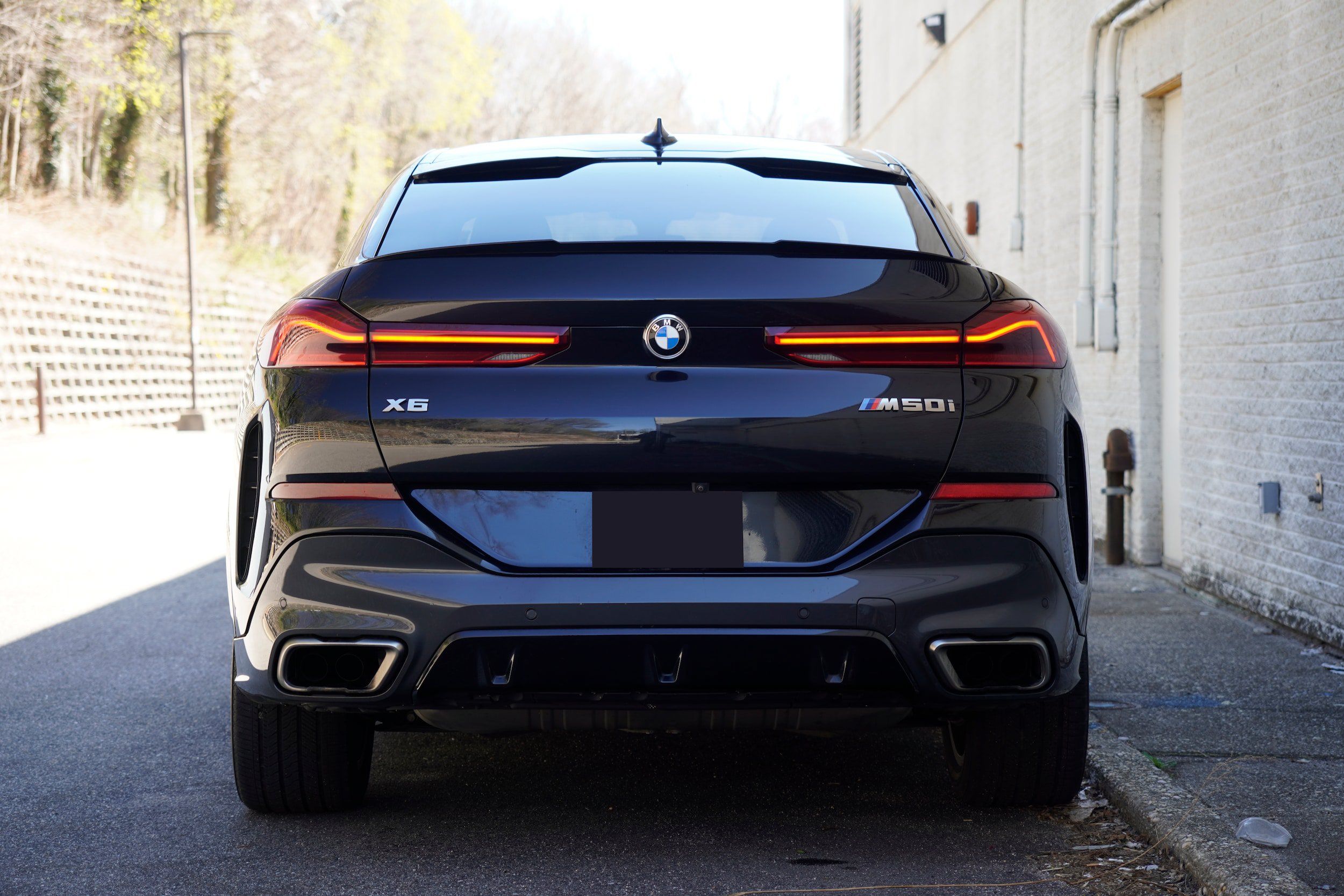Used 2021 BMW X6 M50i w/ Premium Package AWD/4WD image 6