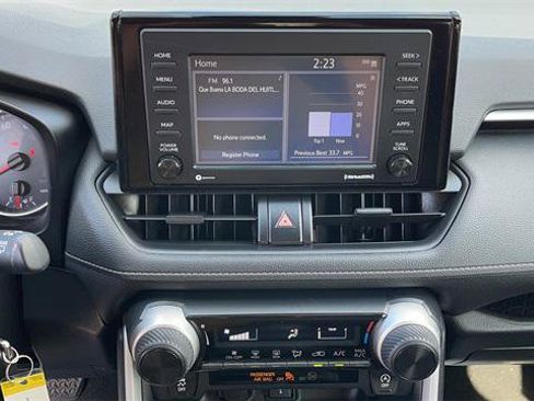 Certified 2020 Toyota RAV4 LE AWD/4WD image 13
